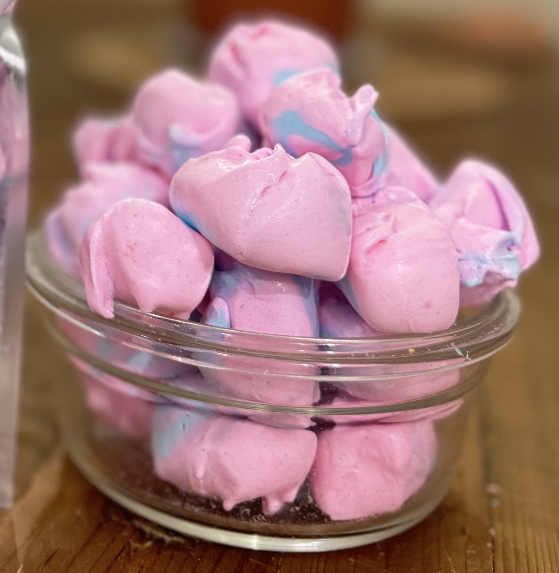Bowl of Freeze Dried Cotton Candy Flavored Taffy from Crunchie Freeze Dried